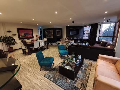 Apartamento de 3 alcobas en venta en Santa Barbara Central, Bogotá, 178 m² · foto 15 de 19