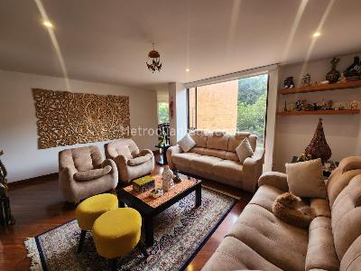 Apartamento de 3 alcobas en venta en Santa Barbara Central, Bogotá, 150 m² · foto 16 de 18