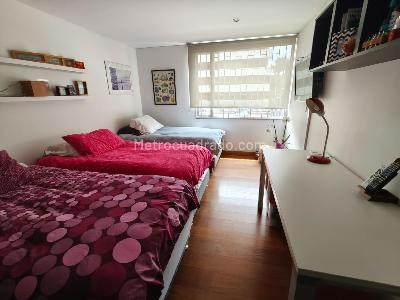 Apartamento de 3 alcobas en venta en Santa Barbara Central Santa Barbara, Bogotá, 210 m² · foto 11 de 12