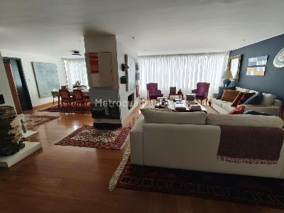 Apartamento de 3 alcobas en venta en Santa Barbara Central Santa Barbara, Bogotá, 210 m² · foto 1 de 12