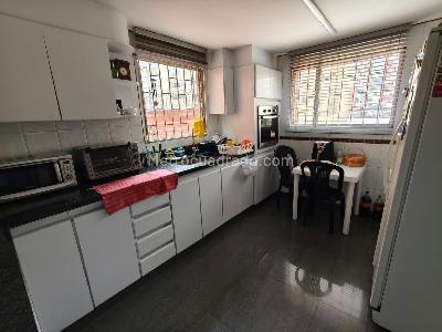 Apartamento de 3 alcobas en venta en Santa Barbara Central Santa Barbara, Bogotá, 210 m² · foto 4 de 12