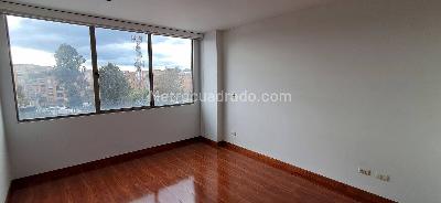 Apartamento de 3 alcobas en venta en Santa Barbara Central, Bogotá, 273 m² · foto 18 de 20