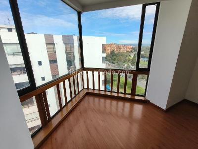 Apartamento de 3 alcobas en venta en Santa Barbara Central, Bogotá, 273 m² · foto 9 de 20
