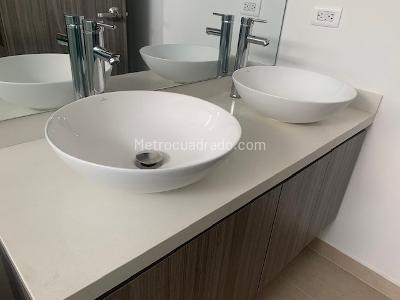 Casa de 3 alcobas en venta en Via Al Caimo, Armenia, 230 m² · foto 8 de 15