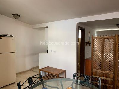 Casa de 5 alcobas en arriendo en Campin, Bogotá, 500 m² · foto 8 de 14