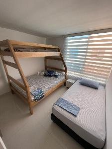 Casa de 3 alcobas en venta en Ricaurte, Girardot, 93 m² · foto 3 de 13
