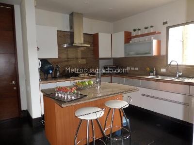 Casa de 4 alcobas en venta en San Simon, Bogotá, 650 m² · foto 15 de 18