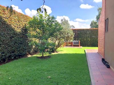 Casa de 4 alcobas en venta en Cajica, Cajicá, 256 m² · foto 3 de 18