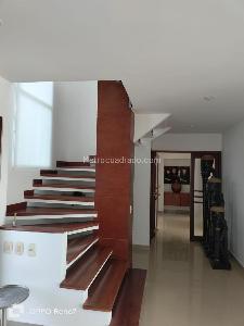 Casa de 4 alcobas en venta en Via Quisquella, Villavicencio, 387 m² · foto 18 de 20