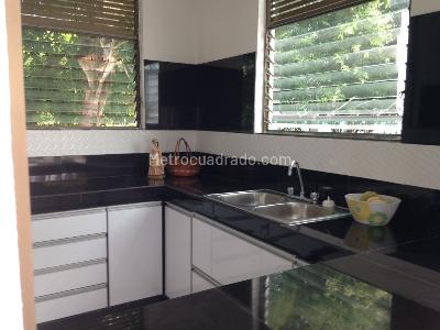Casa de 5 alcobas en venta en Lagos Del Peñon, Girardot, 500 m² · foto 7 de 20