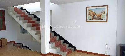 Casa de 5 alcobas en venta en Marsella, Bogotá, 270 m² · foto 4 de 20