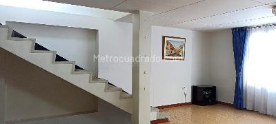 Casa de 5 alcobas en venta en Marsella, Bogotá, 270 m² · foto 5 de 20