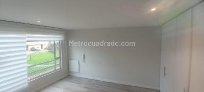 Casa de 4 alcobas en venta en Avenida Pradilla, Chía, 156 m² · foto 2 de 20