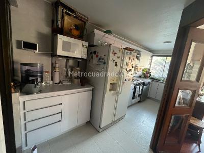 Apartamento de 2 alcobas en venta en Bella Suiza, Bogotá, 133 m² · foto 9 de 20