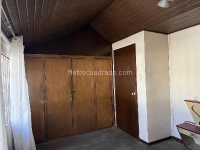 Casa de 3 alcobas en venta en Pasadena, Bogotá, 243 m² · foto 16 de 20