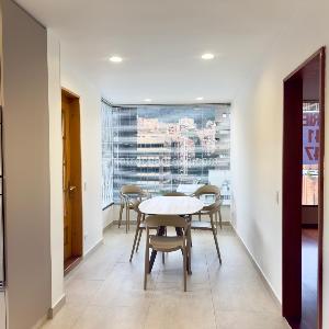 Apartamento de 4 alcobas en arriendo en El Nogal, Bogotá, 408 m² · foto 8 de 20