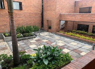 Apartamento de 4 alcobas en venta en Arboleda De Suba, Bogotá, 266 m² · foto 2 de 20