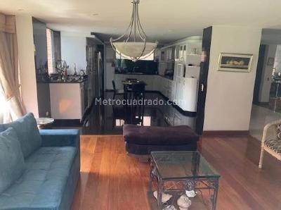 Apartamento de 4 alcobas en venta en Arboleda De Suba, Bogotá, 266 m² · foto 10 de 20