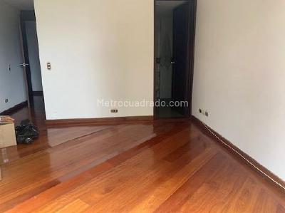 Apartamento de 4 alcobas en venta en Arboleda De Suba, Bogotá, 266 m² · foto 12 de 20