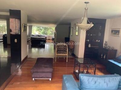 Apartamento de 4 alcobas en venta en Arboleda De Suba, Bogotá, 266 m² · foto 14 de 20