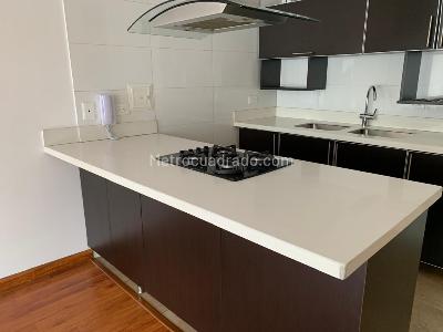 Apartaestudio en venta en Cedritos, Bogotá, 54 m² · foto 2 de 10