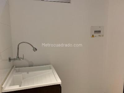 Apartaestudio en venta en Cedritos, Bogotá, 54 m² · foto 3 de 10