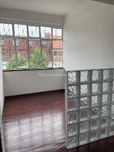Casa de 5 alcobas en venta en San Luis, Bogotá, 320 m² · foto 10 de 20
