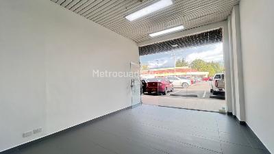 Local Comercial en Arriendo, Avenida Pradilla, Chía