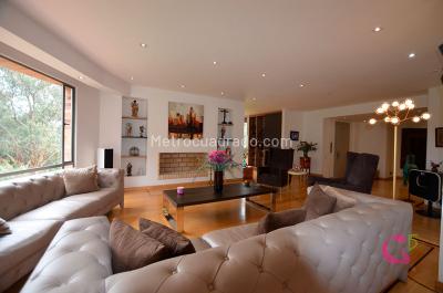 Apartamento de 4 alcobas en venta en Niza Suba, Bogotá, 399 m² · foto 3 de 20