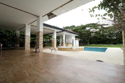 Casa de 4 alcobas en venta en Hacienda La Primavera, Villavicencio, 1003 m² · foto 8 de 19