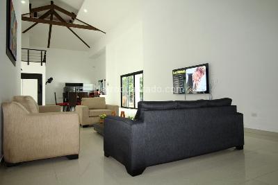 Casa de 4 alcobas en venta en Hacienda La Primavera, Villavicencio, 1003 m² · foto 9 de 19