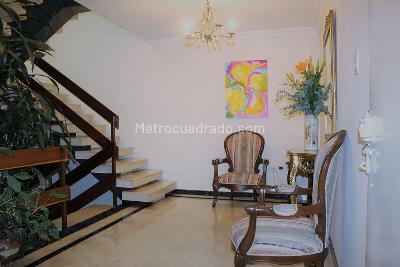 Casa en venta en Santa Barbara Central, Bogotá · foto 7 de 16