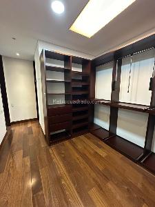 Apartamento de 3 alcobas en arriendo en Chico Reservado, Bogotá, 303 m² · foto 7 de 20