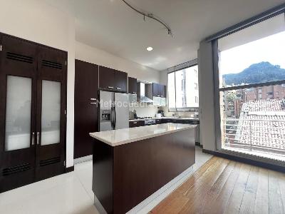 Apartamento de 2 alcobas en arriendo en Los Rosales, Bogotá, 114 m² · foto 10 de 18