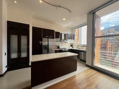 Apartamento de 2 alcobas en arriendo en Los Rosales, Bogotá, 114 m² · foto 12 de 18