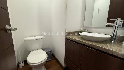 Apartamento de 2 alcobas en venta en Bella Suiza, Bogotá, 92 m² · foto 7 de 13