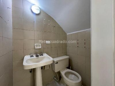 Casa de 5 alcobas en venta en San Vicente, Cali, 221 m² · foto 14 de 20