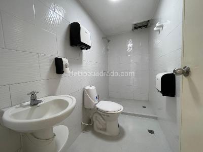 Casa de 5 alcobas en venta en San Vicente, Cali, 221 m² · foto 18 de 20