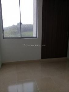 Apartamento de 2 alcobas en venta en 25 De Mayo, Armenia, 40 m² · foto 2 de 8