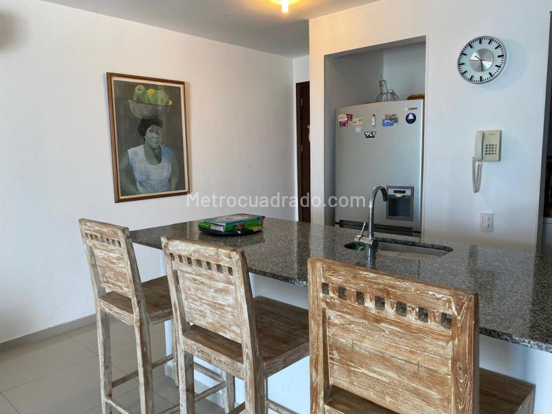 Piso – Cartagena de Indias, Dique - Más