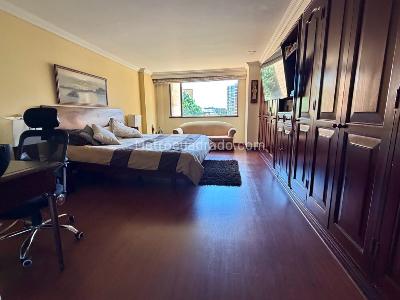 Apartamento de 3 alcobas en venta en La Calleja, Bogotá, 230 m² · foto 8 de 20