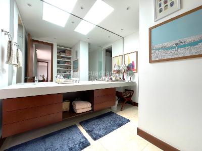 Apartamento de 4 alcobas en venta en Cerros De Los Alpes, Bogotá, 427 m² · foto 20 de 20