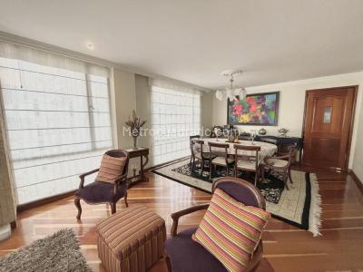 Apartamento de 3 alcobas en venta en Chico Navarra, Bogotá, 156 m² · foto 5 de 20
