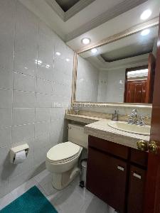Apartamento de 3 alcobas en venta en Chico Navarra, Bogotá, 156 m² · foto 10 de 20