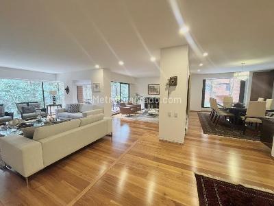 Apartamento de 4 alcobas en venta en Montearroyo, Bogotá, 318 m² · foto 1 de 19