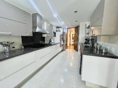 Apartamento de 4 alcobas en venta en Montearroyo, Bogotá, 318 m² · foto 8 de 19