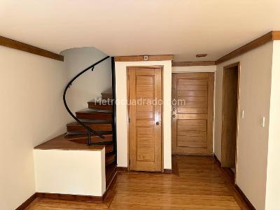 Apartamento en venta en Los Rosales, Bogotá · foto 6 de 13