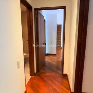 Apartamento de 2 alcobas en venta en Belmira 214, Bogotá, 93 m² · foto 10 de 16