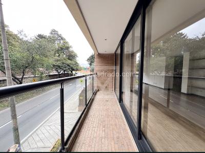 Apartamento de 3 alcobas en arriendo en Los Rosales, Bogotá, 192 m² · foto 6 de 20