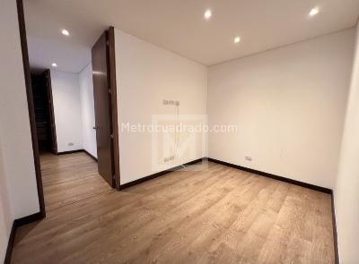 Apartamento de 3 alcobas en arriendo en Los Rosales, Bogotá, 192 m² · foto 16 de 20